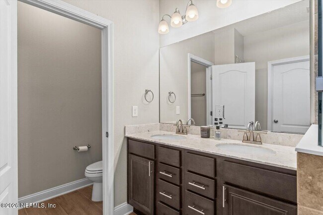 Building Photo - 162 Creekmore Dr