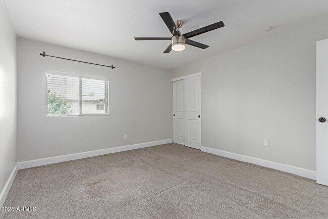 Building Photo - 3701 E Monterosa St