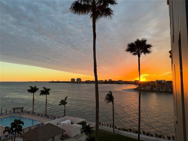 Building Photo - 5220 Brittany Dr S