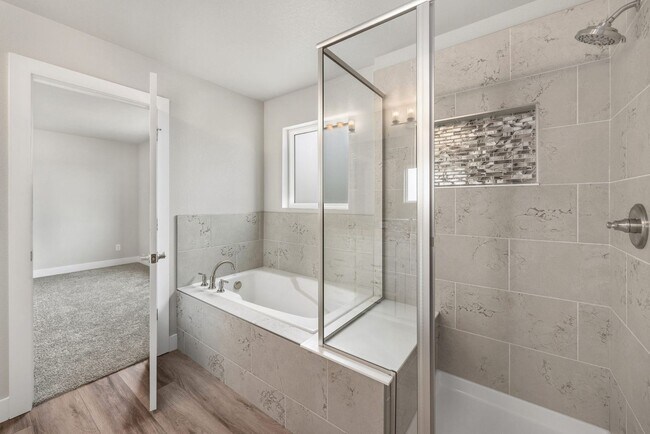 Building Photo - Like-New 3-Bedroom Home in Promontory Neighborhood