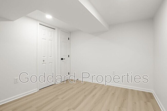 Building Photo - 1603 Feldbrook Rd