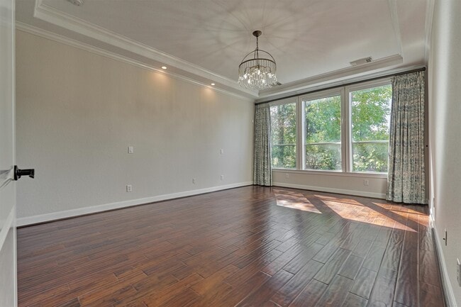 Building Photo - 23 Player Oaks Pl