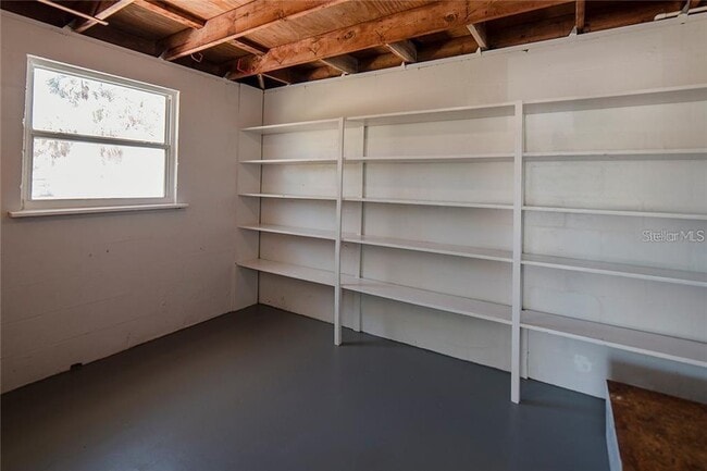 Building Photo - 495 S McCall Rd