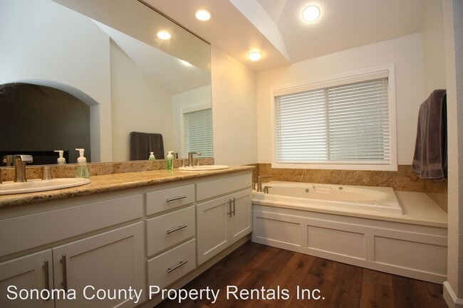 Building Photo - 2 br, 2.5 bath House - 2076 Stonefield Lane