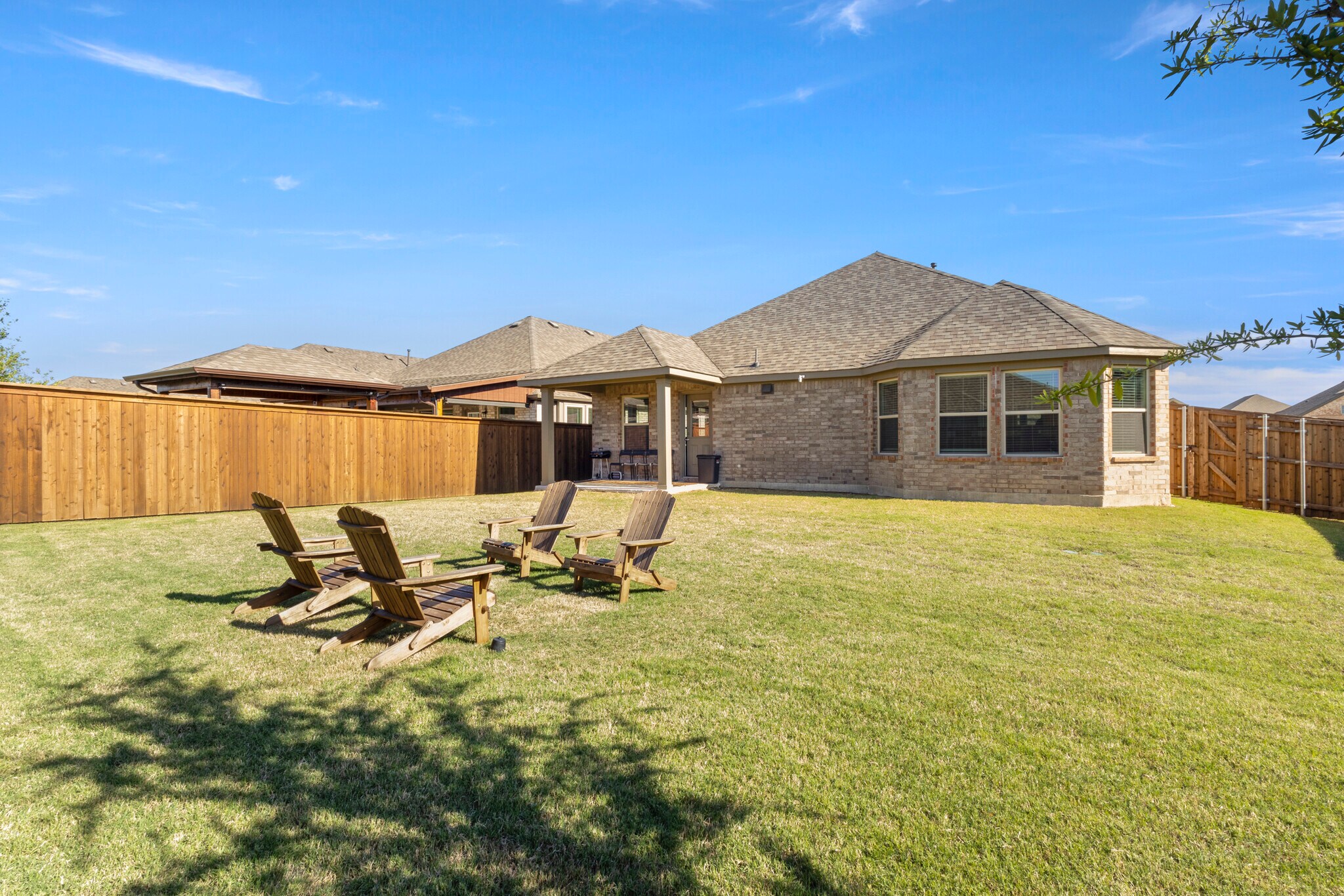 Building Photo - 1421 Avalon Ct
