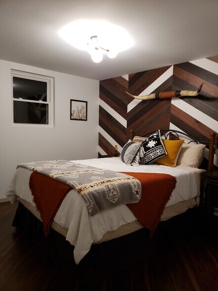 Bedroom - 166 Center Rd