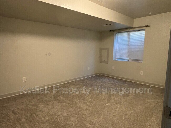 Building Photo - 11772 S Banff Spgs Dr