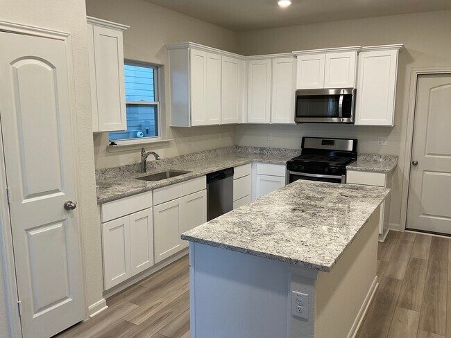 Building Photo - 315 Stone Ct