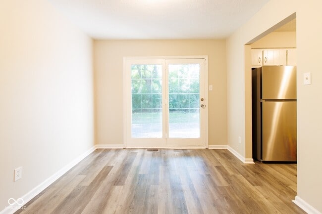 Building Photo - 5801 Furnas Rd