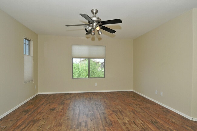 Building Photo - 4351 E Selena Dr