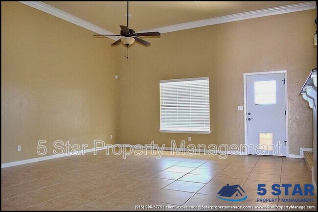 Building Photo - 14016 Rainbow Point Dr