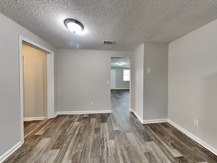 Building Photo - 7627 Mc Cowan Dr