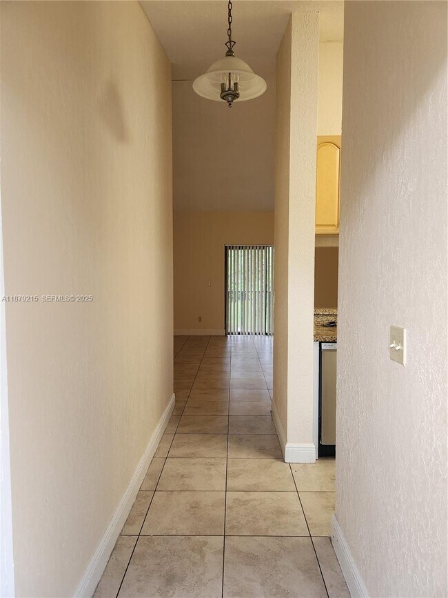 Building Photo - 4171-4179 NW 114th Ave