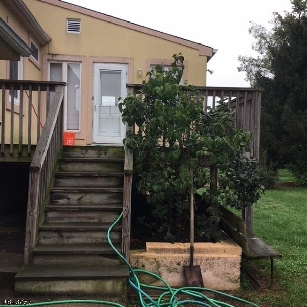 Building Photo - 15 Laurel Pl