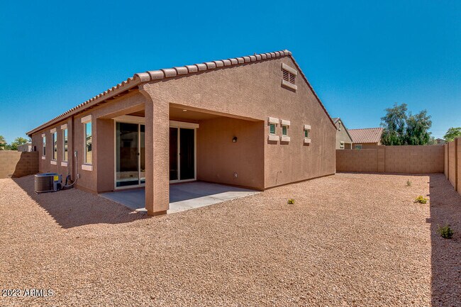 Building Photo - 41329 W Curtis Ln