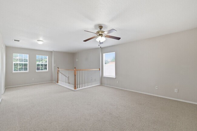 Building Photo - Spacious Two-Story Home in Prime Laurel Canyon Location