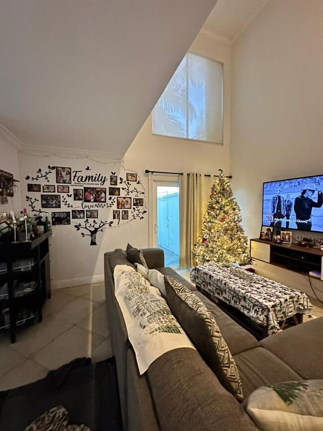 Building Photo - 12531 NW 7th Ln