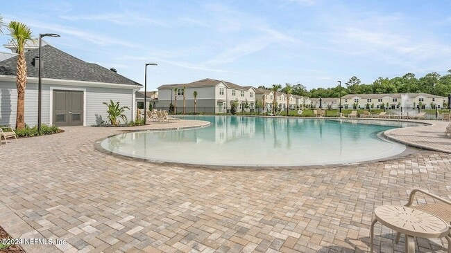 Building Photo - 39 Tidal Bch Ave