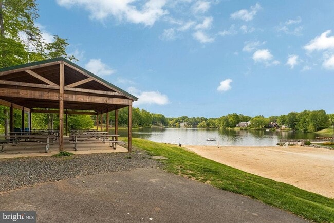 Building Photo - 15462 Windsong Ln