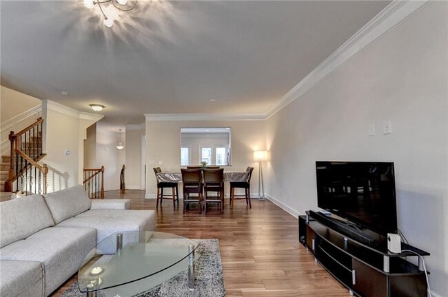 Building Photo - 777 Wexford Cove Way