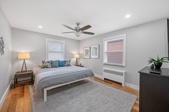 Building Photo - Longford