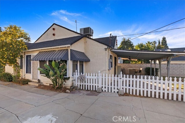 Building Photo - 4311 Sunnyside Dr
