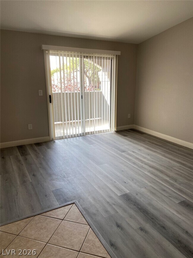 Building Photo - 5055 W Hacienda Ave