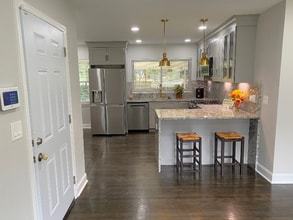 Building Photo - 2778 Delowe Dr