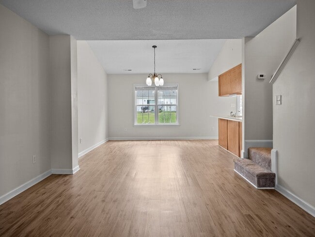 Building Photo - Welcome to Winners Circle!