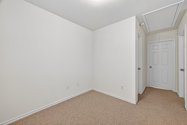 Building Photo - 25222 Boulder Bend Ln