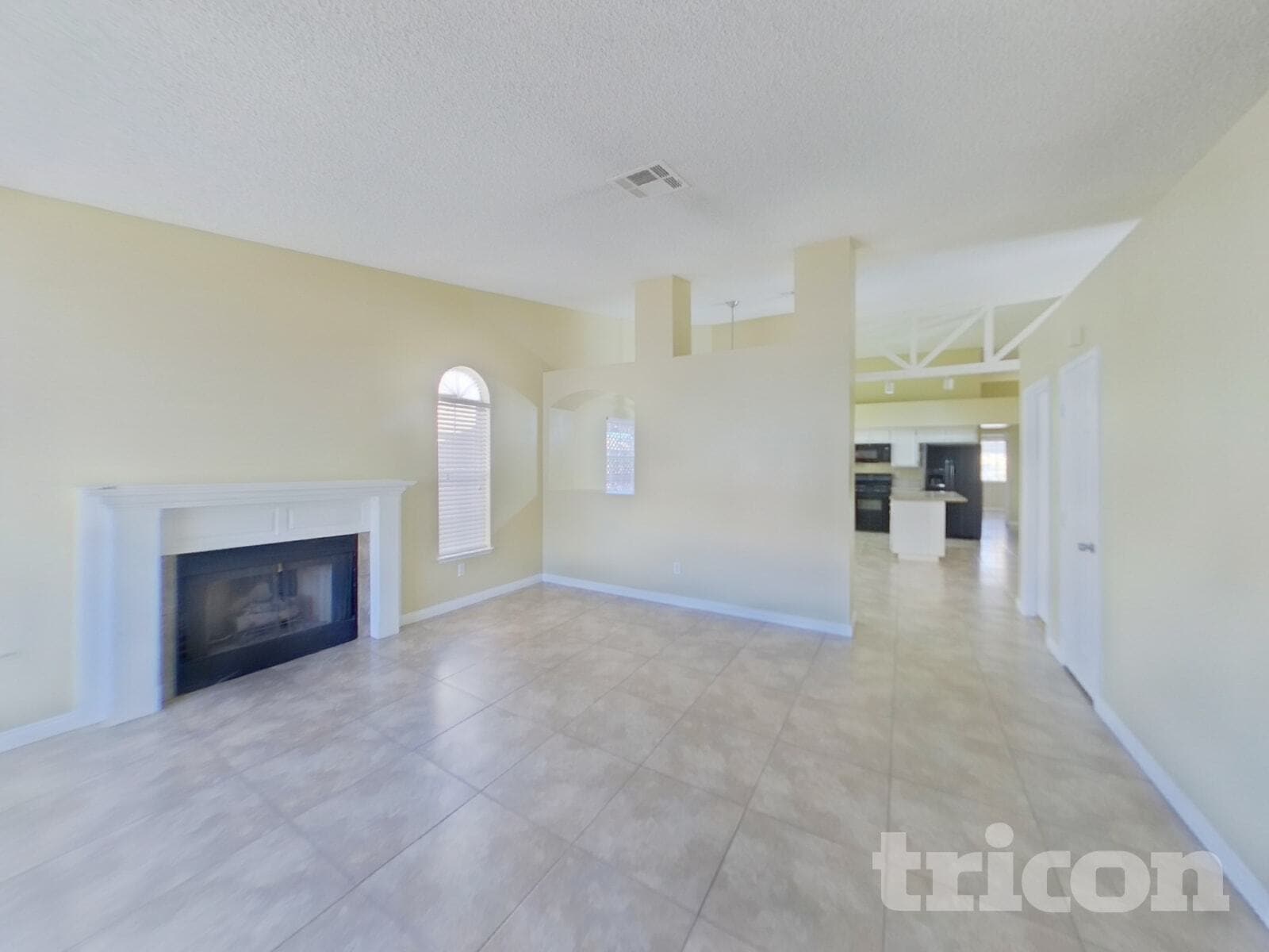 Building Photo - 2232 Ladue Dr