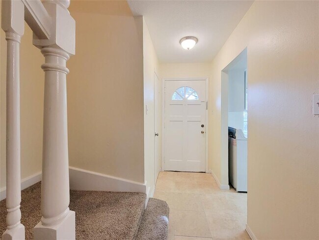 Building Photo - 14333 Memorial Dr