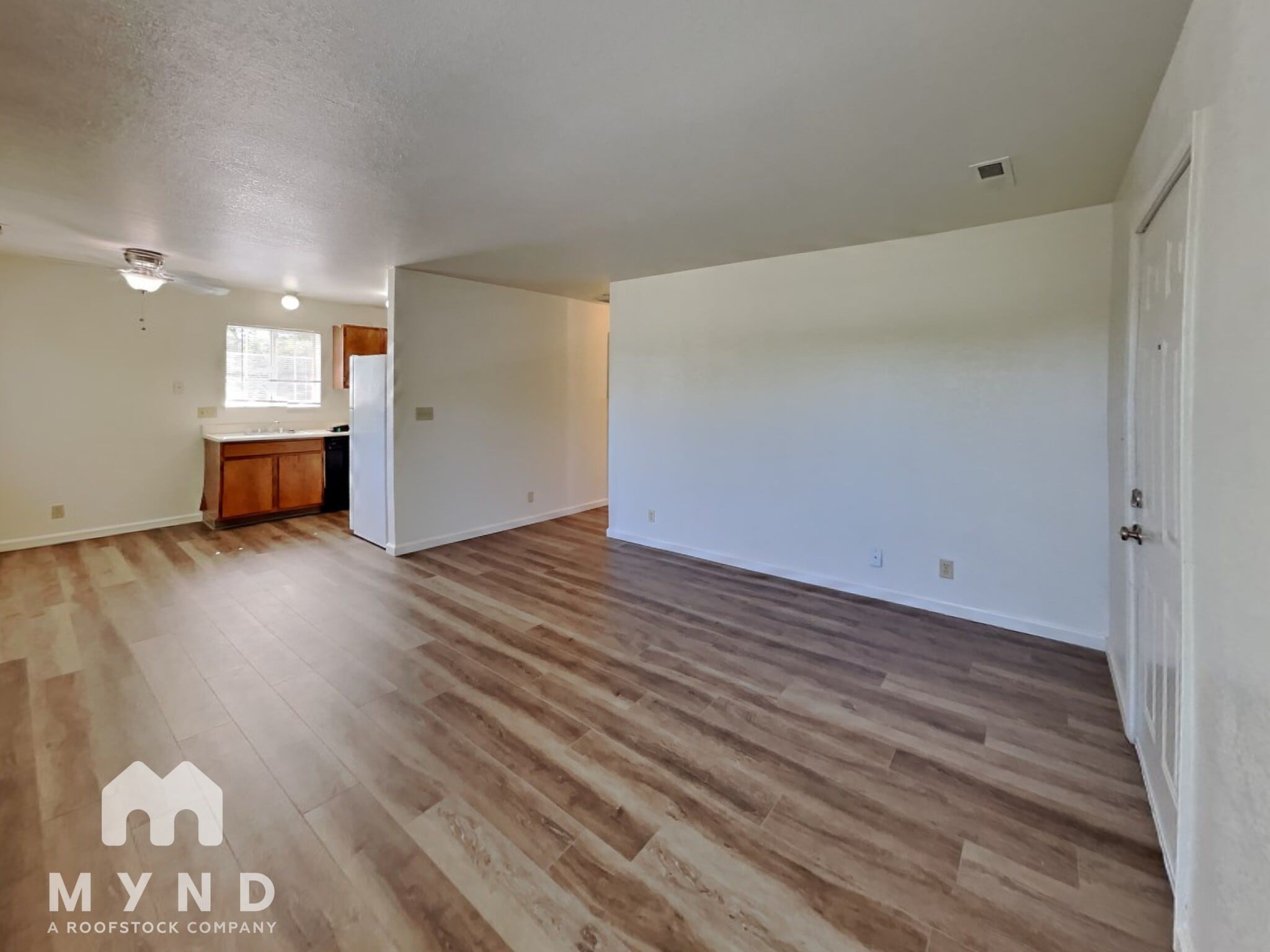 Building Photo - 540 Monroe St