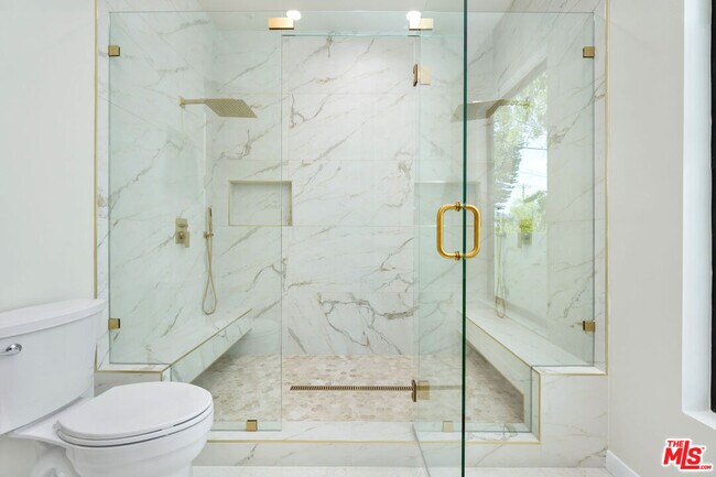 Building Photo - 17510 Miranda St