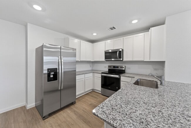 Building Photo - 12239 Shield Crest Ct