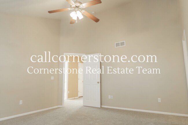 Building Photo - 7975 Superior Hill Pl