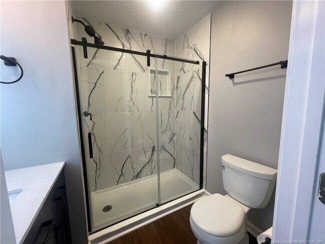 Building Photo - 5701 Paradise Ct