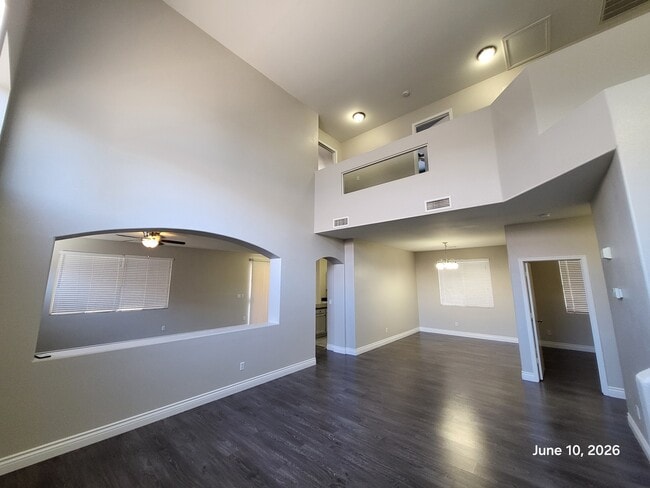 Building Photo - 109 Montesol Dr