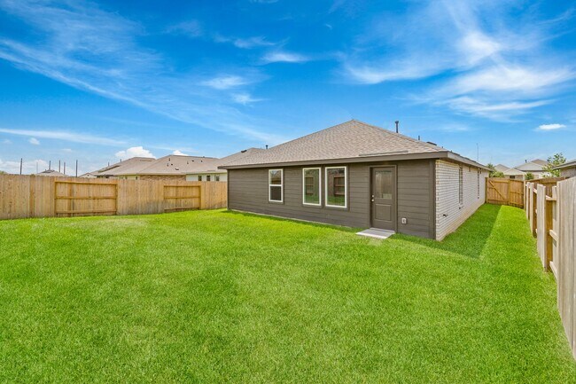 Building Photo - 26830 Yellow Corydalis Dr