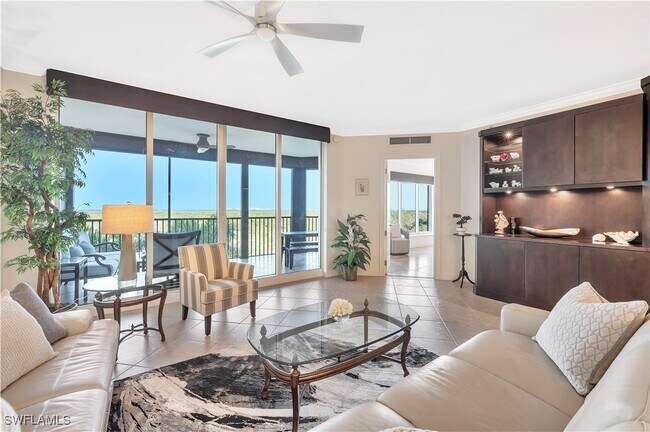 Primary Photo - 23850 Via Italia Cir