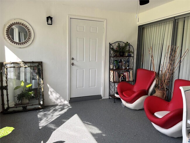 Building Photo - 4609 Bayberry Ln