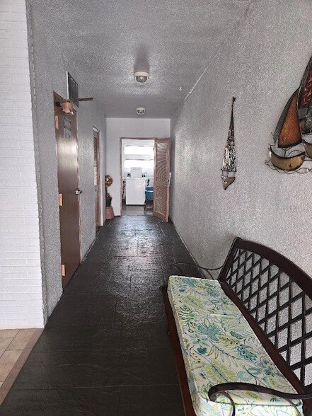 Building Photo - 3128 59th St S