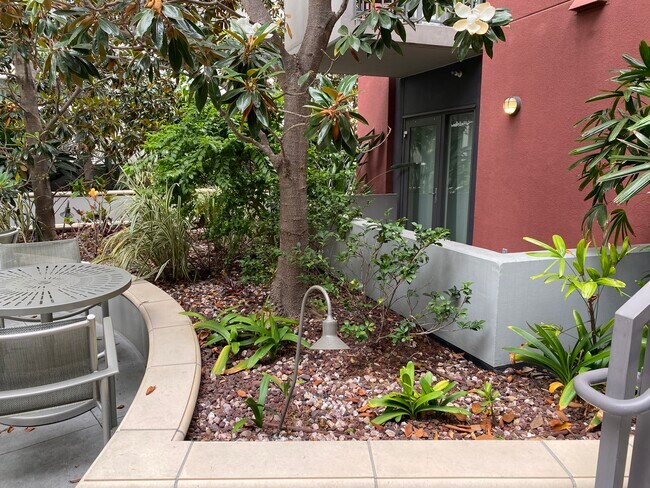 Primary Photo - 1277 Kettner Blvd