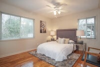 Building Photo - Broadmoor Subdivision **$300 OFF 1ST MONTH SPECIAL**