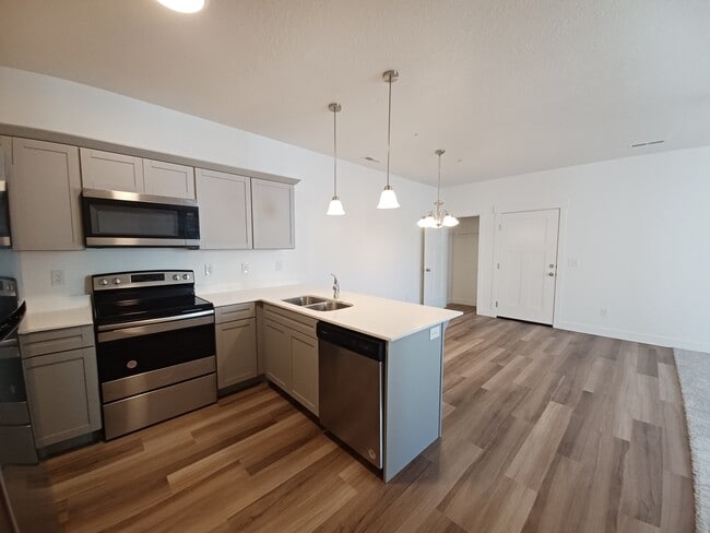 Building Photo - 1984 N 3410 W