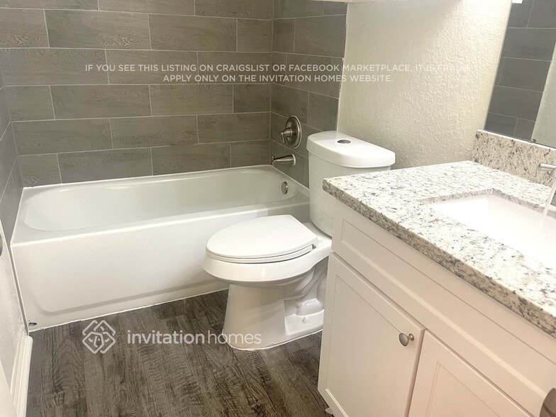 Building Photo - 8518 Sports Haven Dr