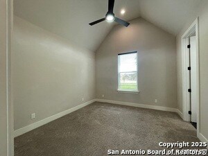 Building Photo - 399 Bauer Ln