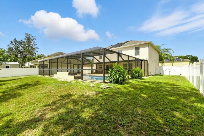 Building Photo - 3223 SW 41st Ave