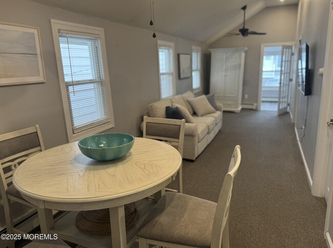 Building Photo - 158 1st Ave