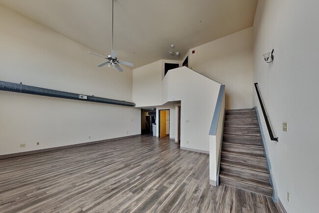 Building Photo - 200 Stanton Ave